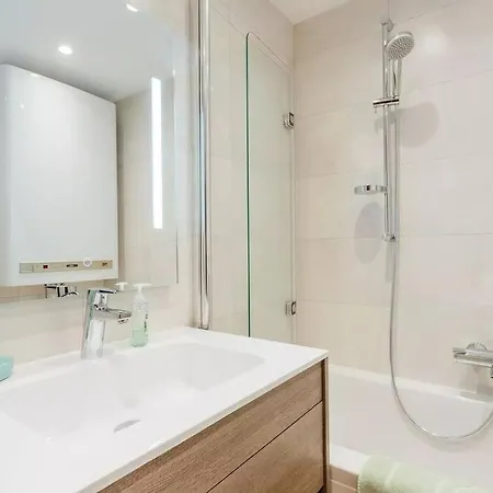 Apartment Chalet-apartment Seefeld And Chill Harmony Im Zentrum Mit Netflix For Free Seefeld in Tirol